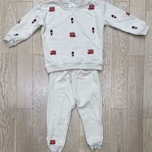 New Embroidered London Bus & Guard - Kids Sweatsuit Matching Set 3T/4T